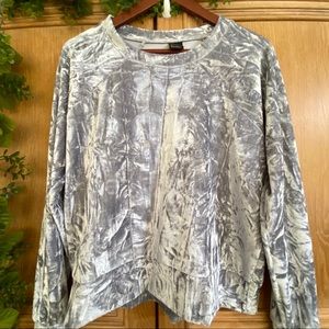 FREE PRESS | SWEATSHIRT SIZE M VELVET  NWOT